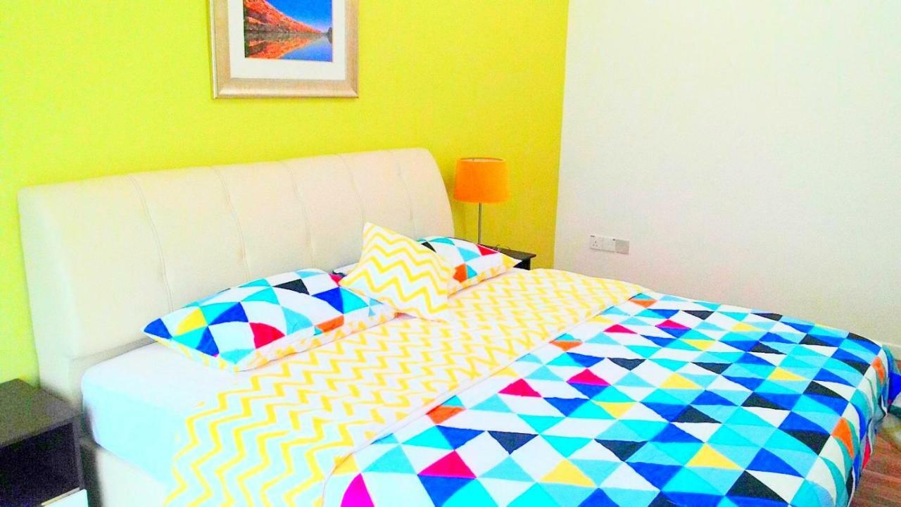 Molek Pine Homestay Johor Bahru