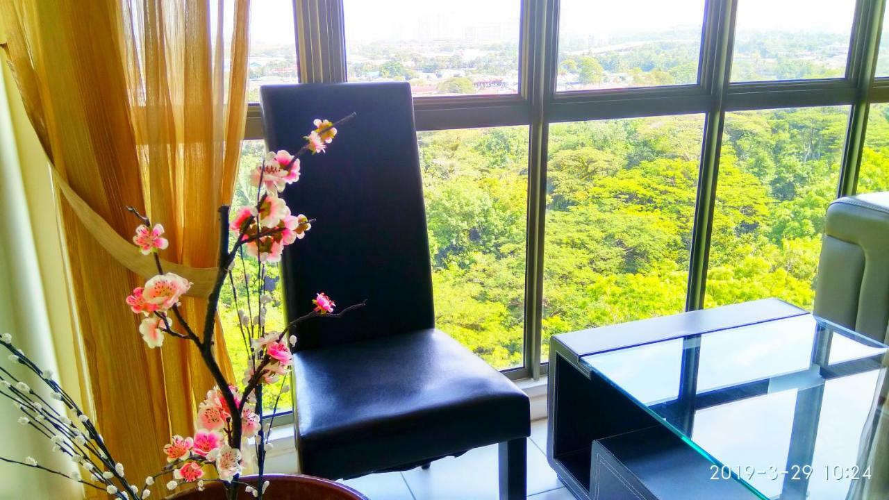 Apartment Molek Pine Homestay *
